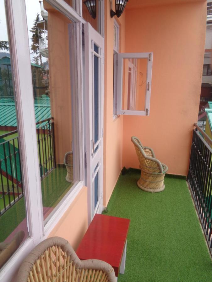 Deluxe Homestay Apartments With Kitchen In Shimla Exterior photo